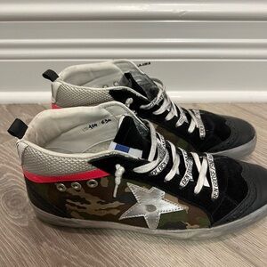 Golden Goose women’s sneakers